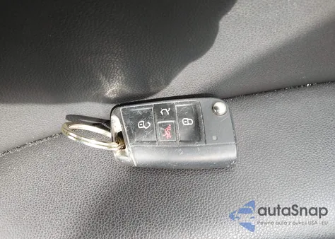 2015 Volkswagen Golf Gti 2.0T Se 4-Door из США, поврежденный, VIN 3VW4T7AUXFM037580